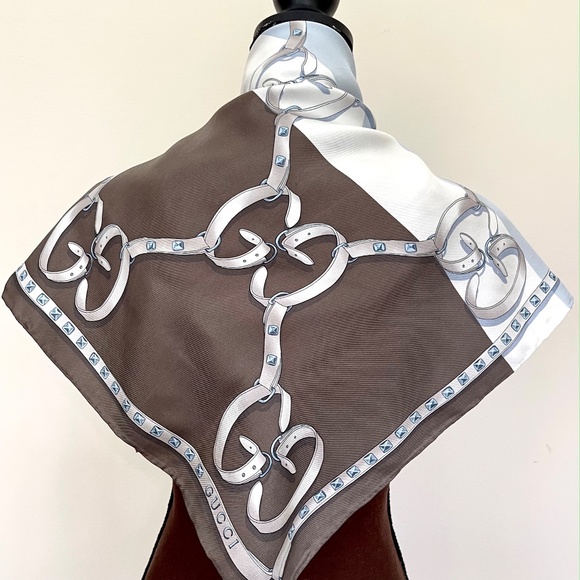 New Gucci Logo Chains Color-Block Brown Blue GG Silk Scarf with Gucci Gift Box - Picture 4 of 14